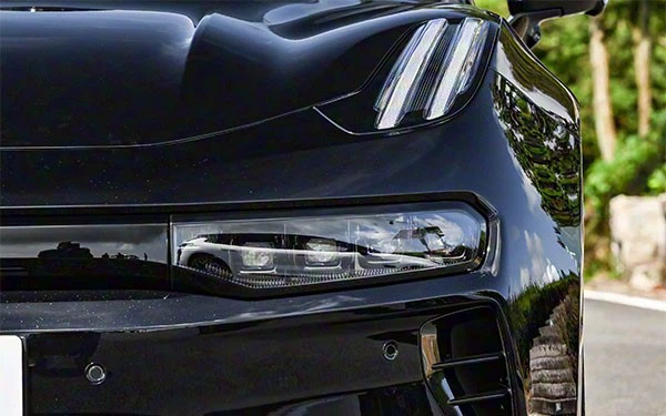 Zeekr 001 review Zeekr 001 review